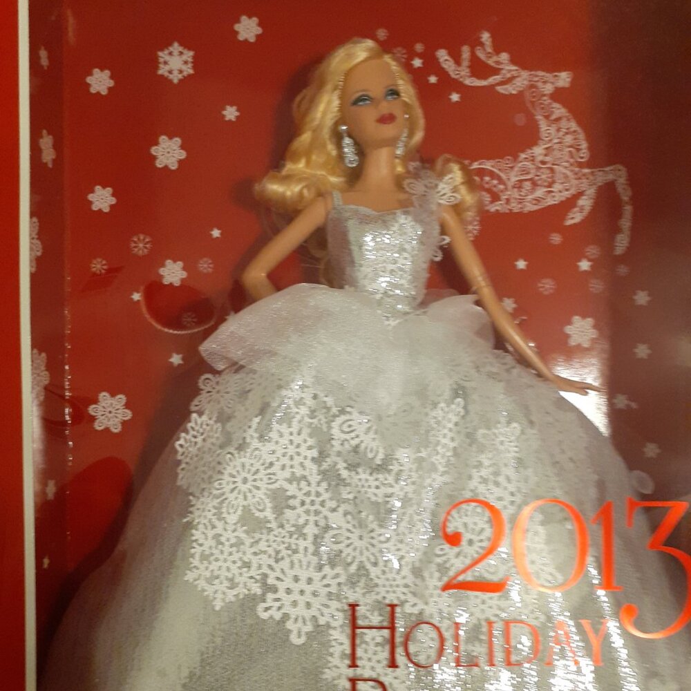 2013 BARBIE HOLIDAY EDITION 25 ANNIVERSARY NWT IN BOX NEW CONDITION